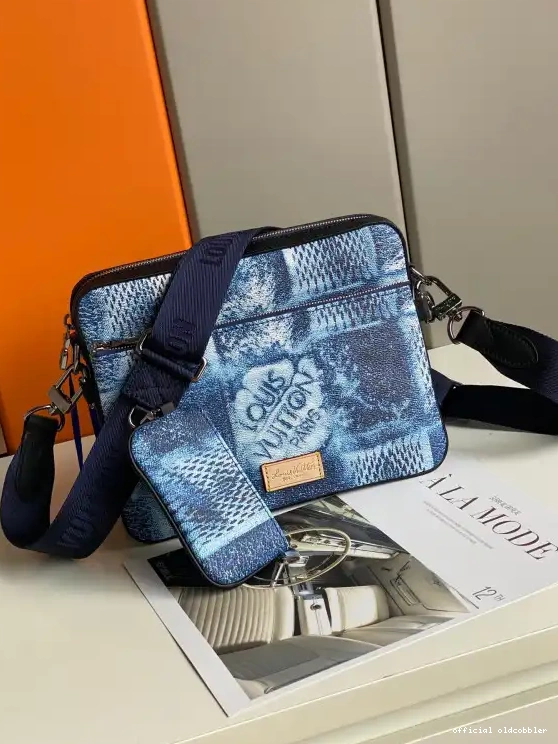 Official oldcobbler LOUIS VUITTON MESSENGER TRIO 0606